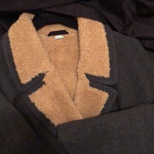 Gucci shirling lining coat